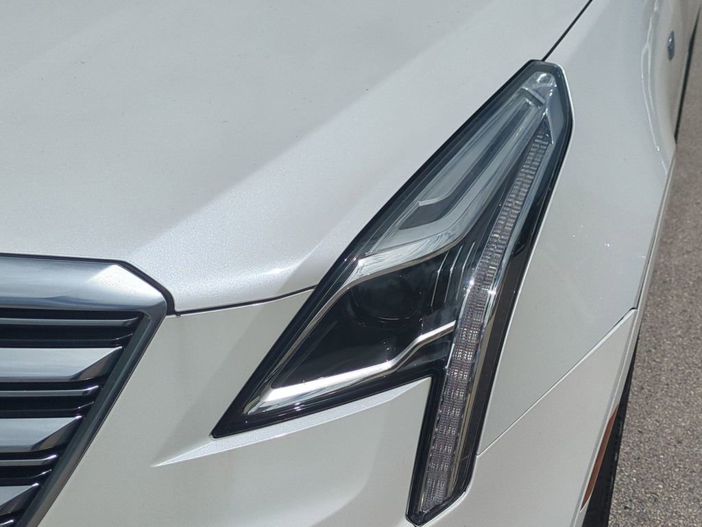 Used 2019 Cadillac XT5 Premium Luxury image 11