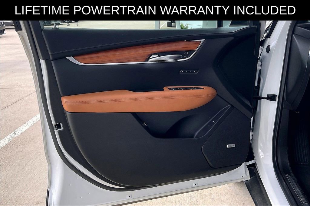 Used 2020 Cadillac XT5 Premium Luxury FWD image 17