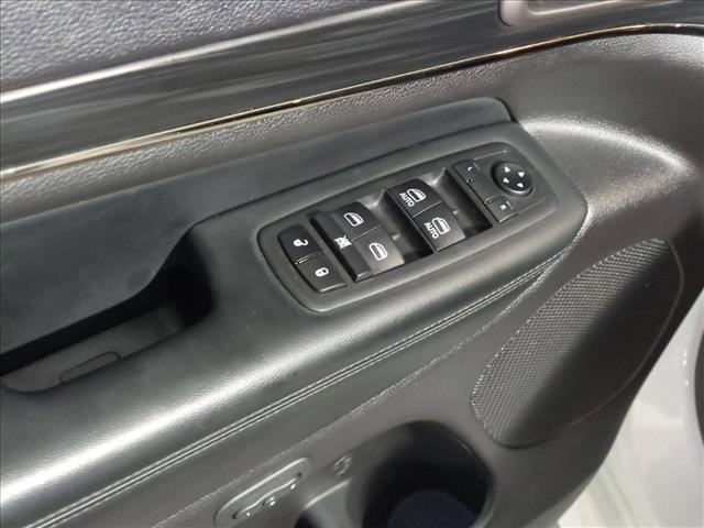 Used 2020 Jeep Grand Cherokee Limited X AWD/4WD image 12