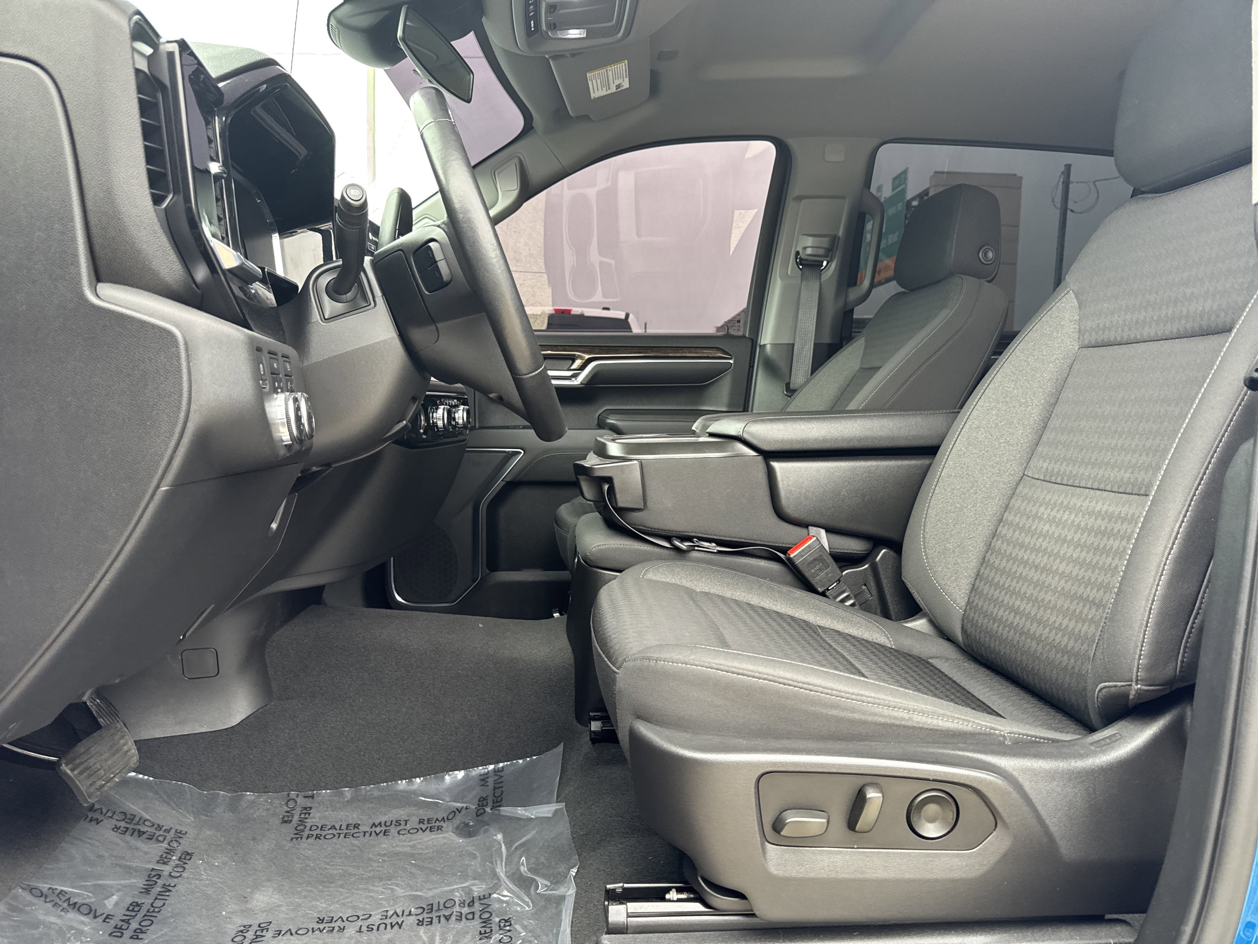 Used 2022 GMC Sierra 1500 Elevation image 27