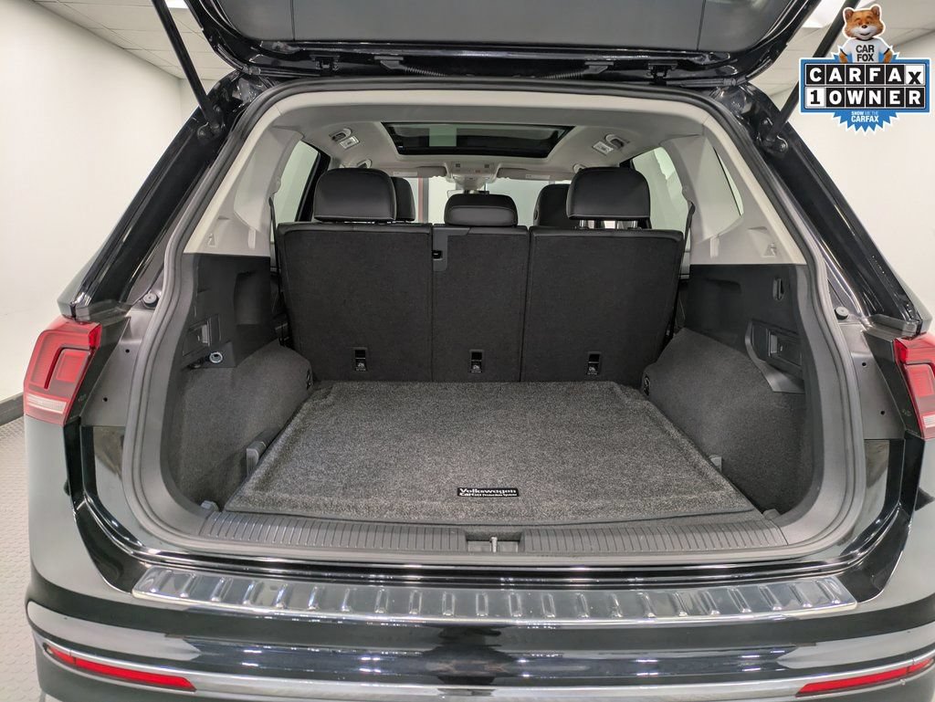Used 2022 Volkswagen Tiguan SE AWD/4WD image 29