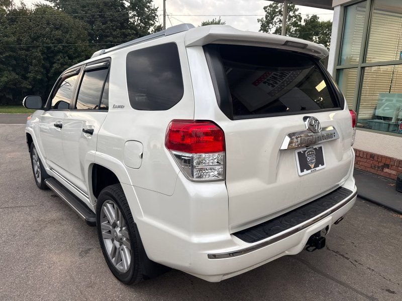 Used 2011 Toyota 4Runner Limited AWD/4WD image 7