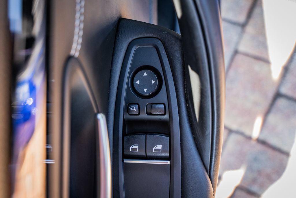 Used 2020 BMW M4 Coupe w/ Competition Package RWD image 19