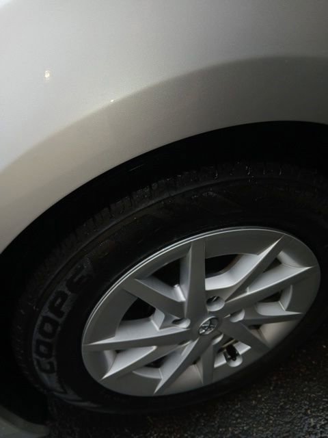 Used 2012 Toyota Prius V Three FWD image 10