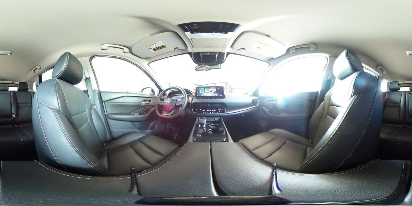 Used 2026 Nissan Rogue SL FWD image 43