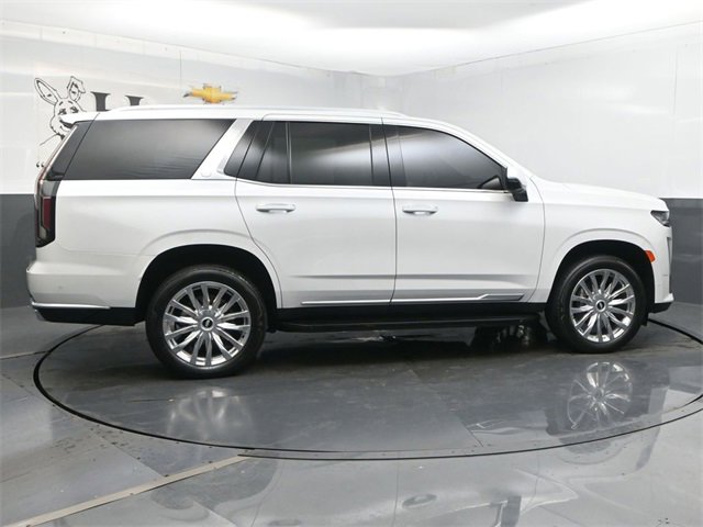 Used 2023 Cadillac Escalade Premium Luxury image 39