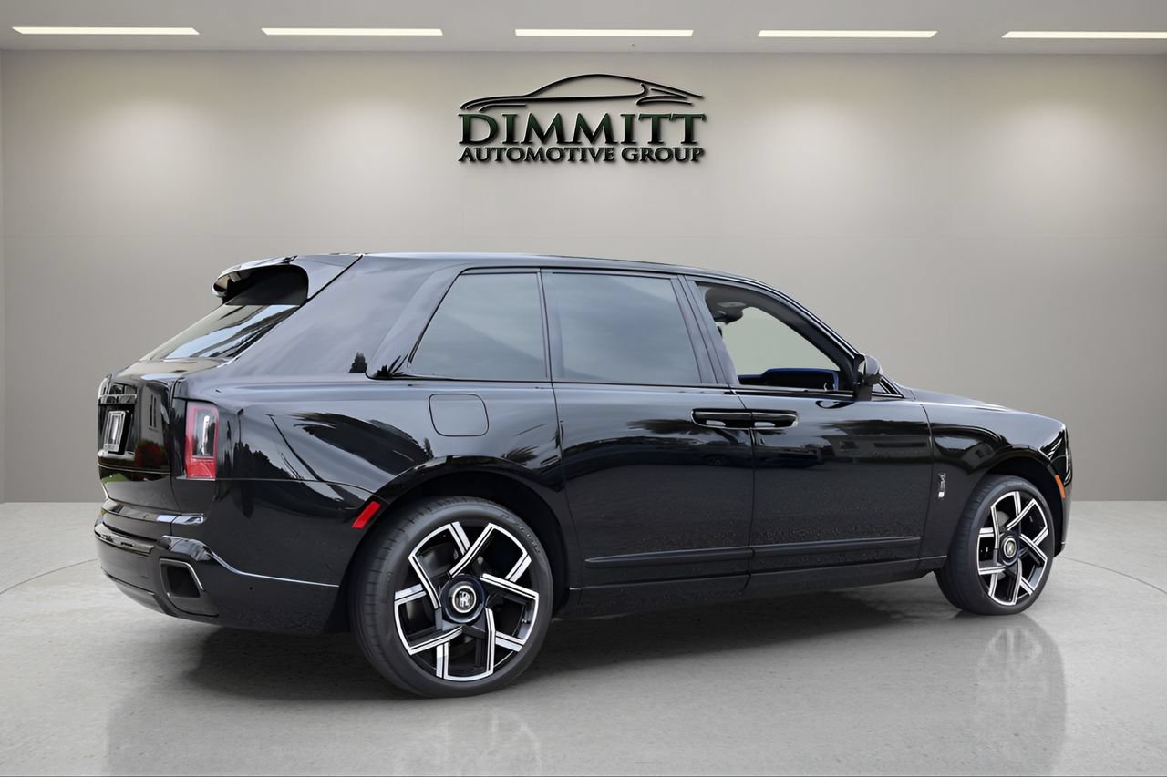 Certified 2026 Rolls-Royce Cullinan Black Badge AWD/4WD image 2