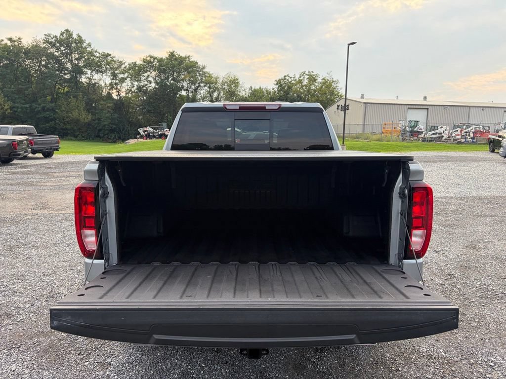 Used 2025 GMC Sierra 1500 Elevation w/ Preferred Package AWD/4WD image 19