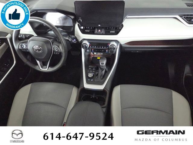 Used 2023 Toyota RAV4 Limited AWD/4WD image 30