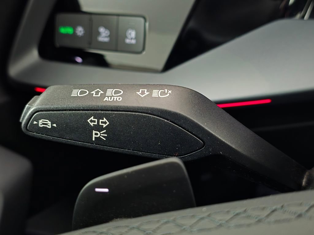 Used 2025 Audi A3 2.0T Premium w/ Convenience Package image 27