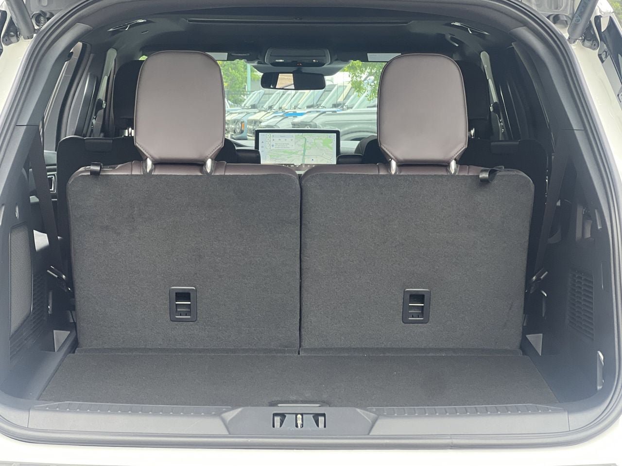 New 2026 Ford Explorer Platinum RWD image 21