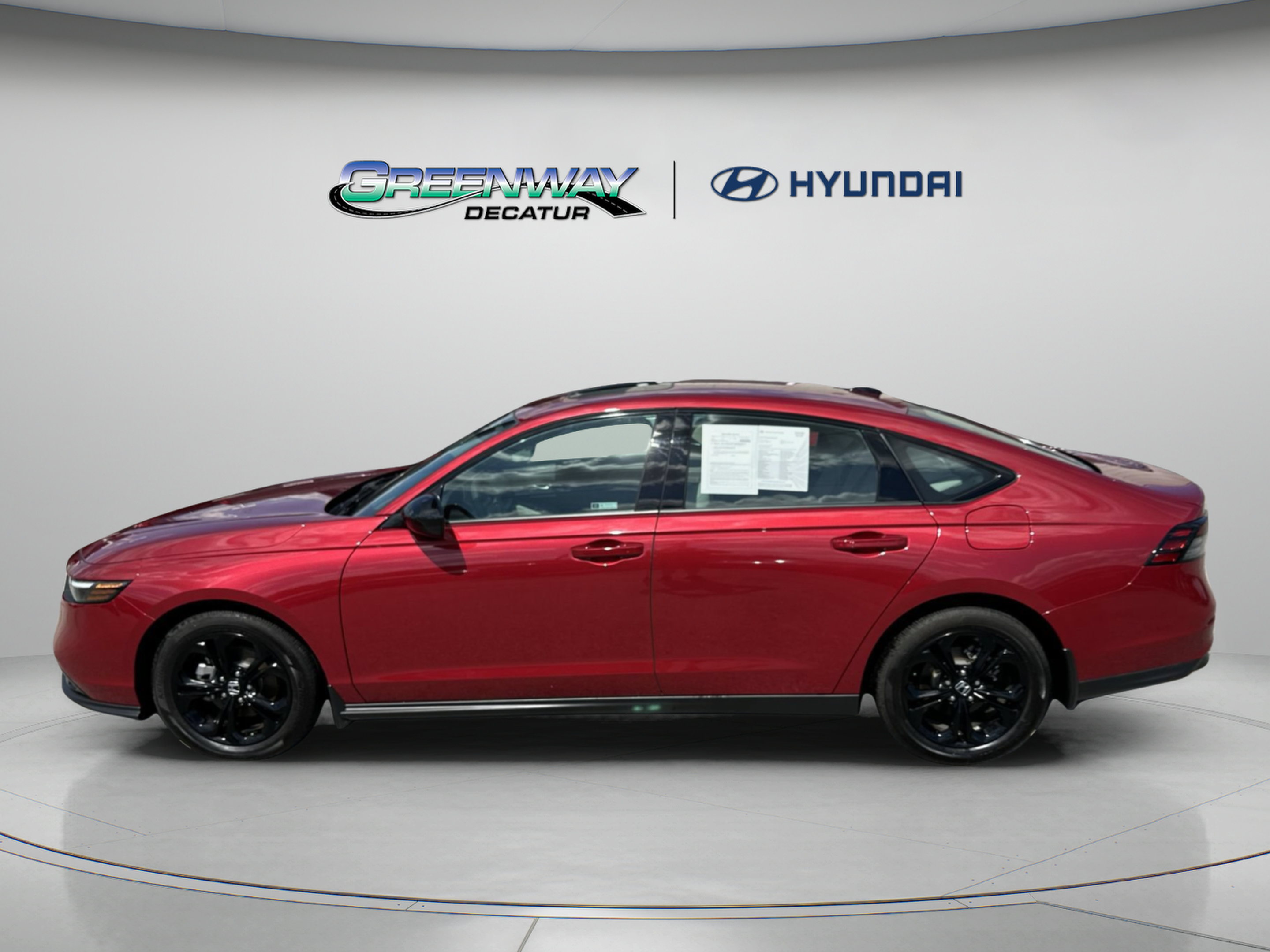Used 2025 Honda Accord SE image 5