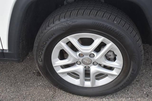 Used 2021 Jeep Compass Sport w/ Cold Weather Group AWD/4WD image 11