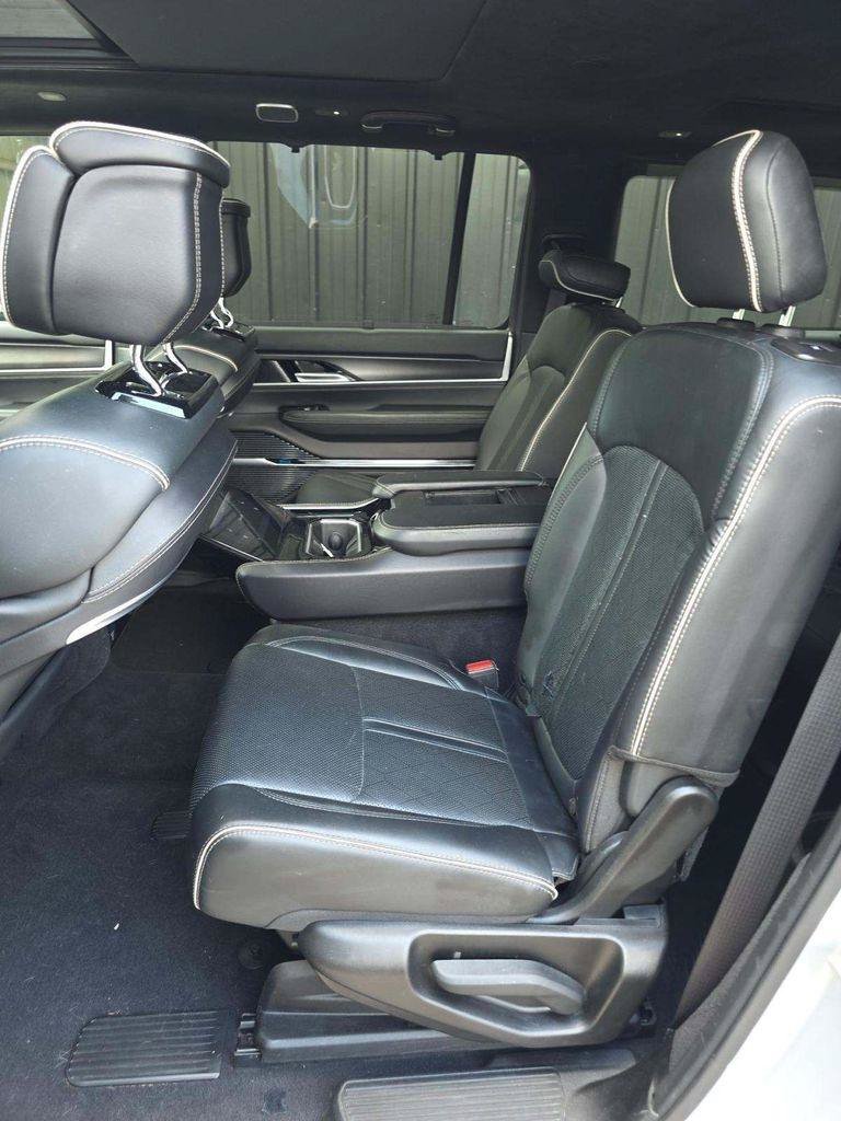Used 2024 Jeep Grand Wagoneer L Series II w/ Quick Order Packagew 28T AWD/4WD image 13