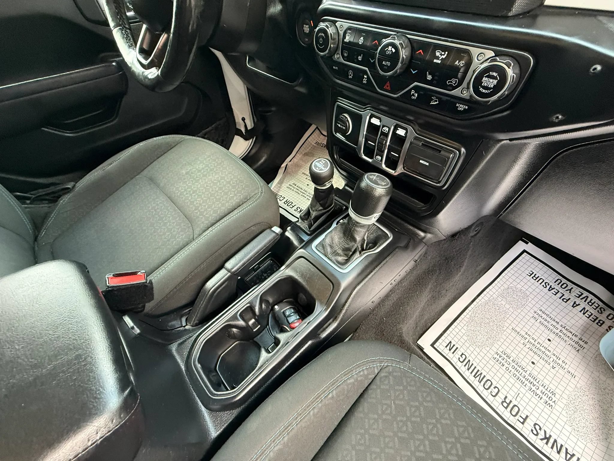Used 2021 Jeep Wrangler Unlimited Sport AWD/4WD image 27