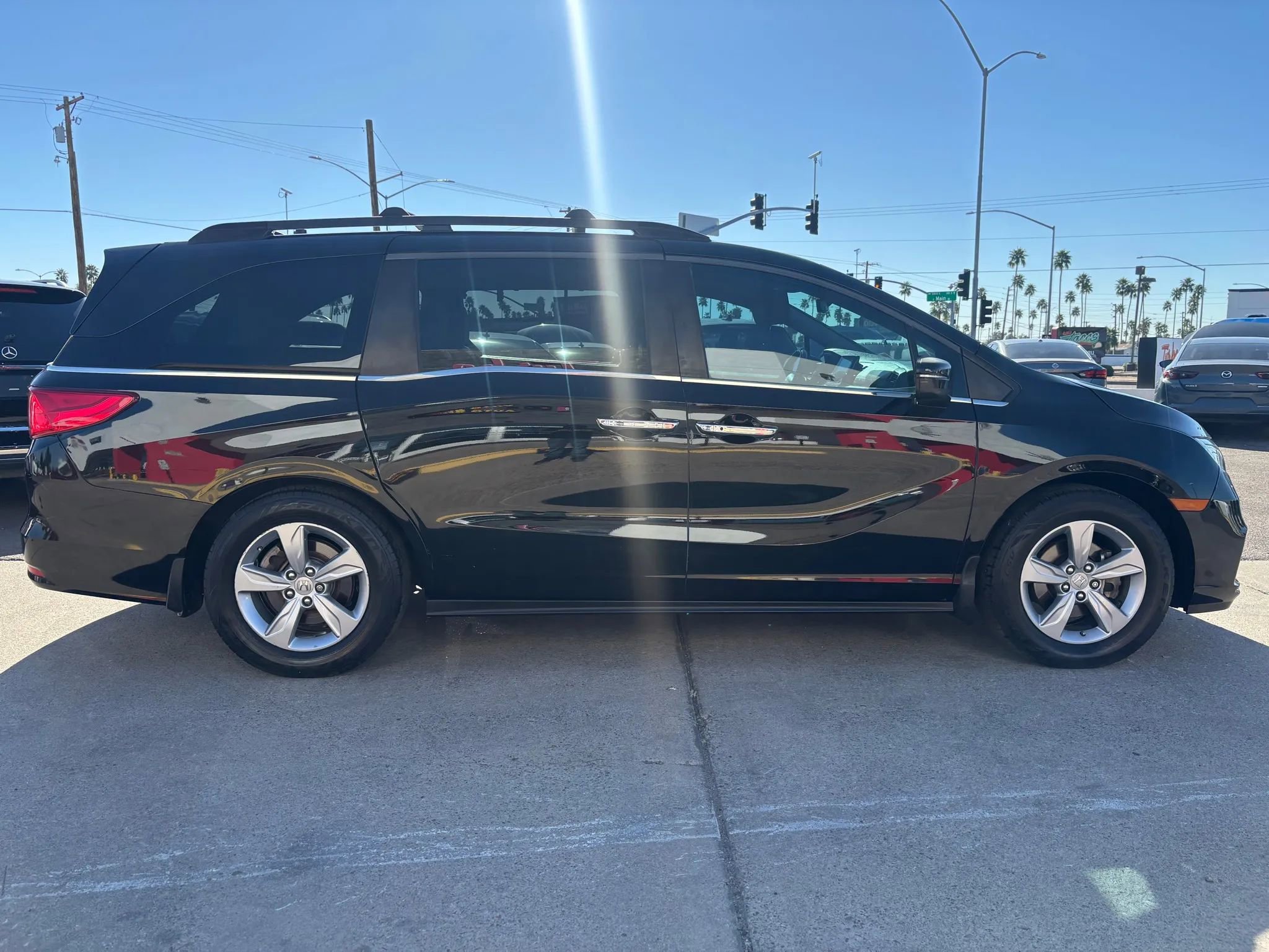 Used 2018 Honda Odyssey EX-L image 4
