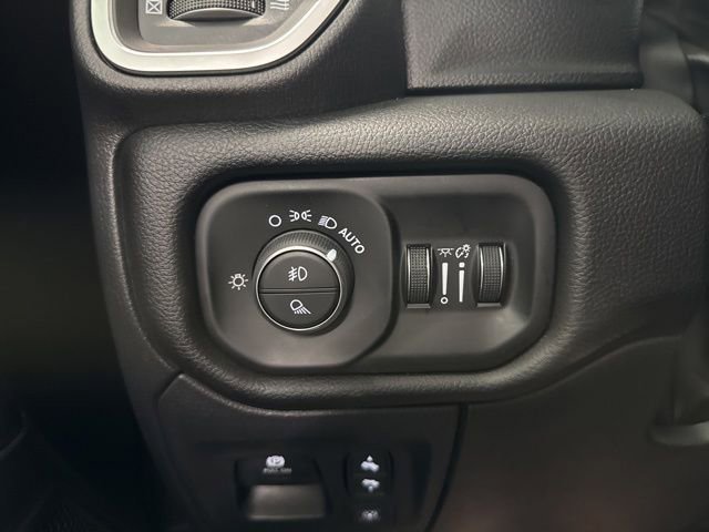 New 2026 RAM 1500 Big Horn AWD/4WD image 36