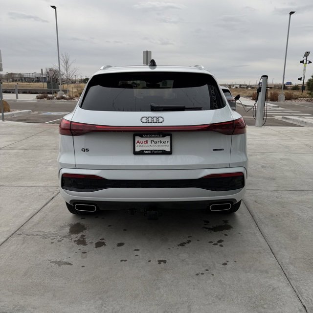 Used 2025 Audi Q5 Premium w/ Convenience Package image 6