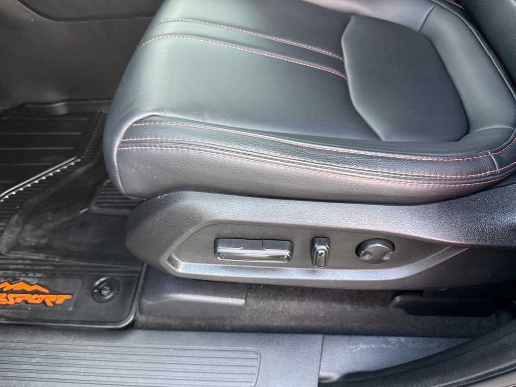 Used 2024 Honda Pilot TrailSport image 12