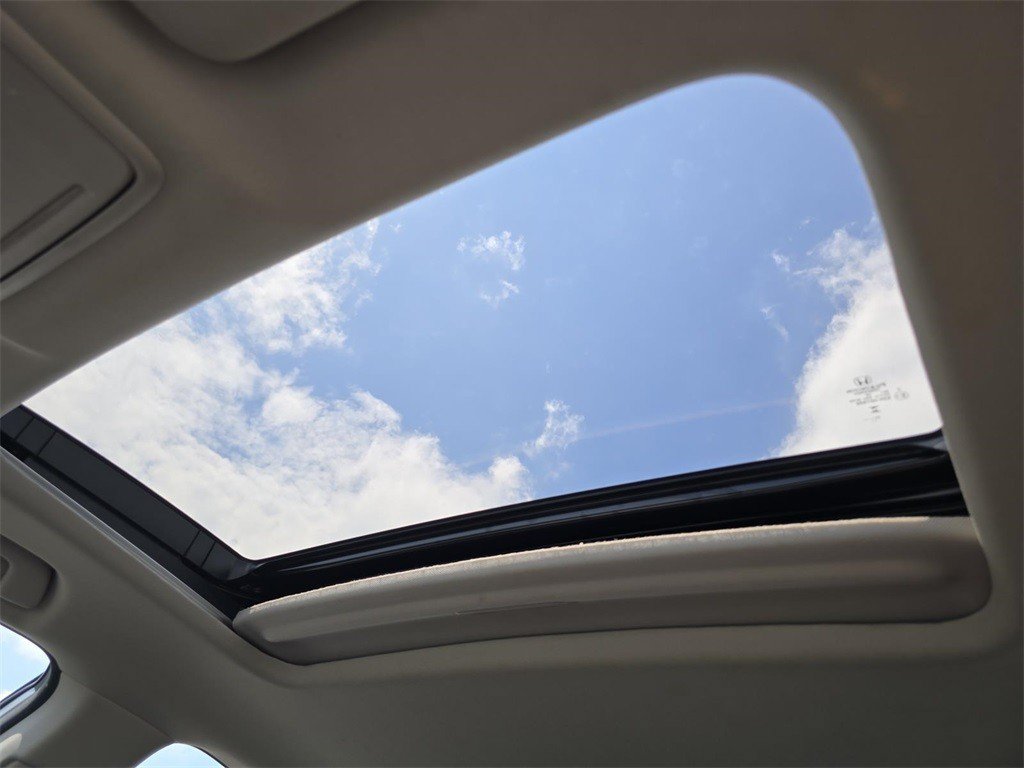 Used 2024 Honda Accord EX image 4