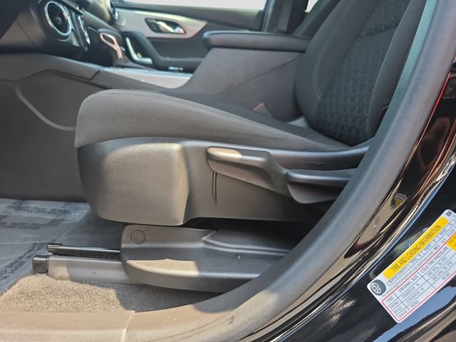Used 2021 Chevrolet Blazer L FWD image 28