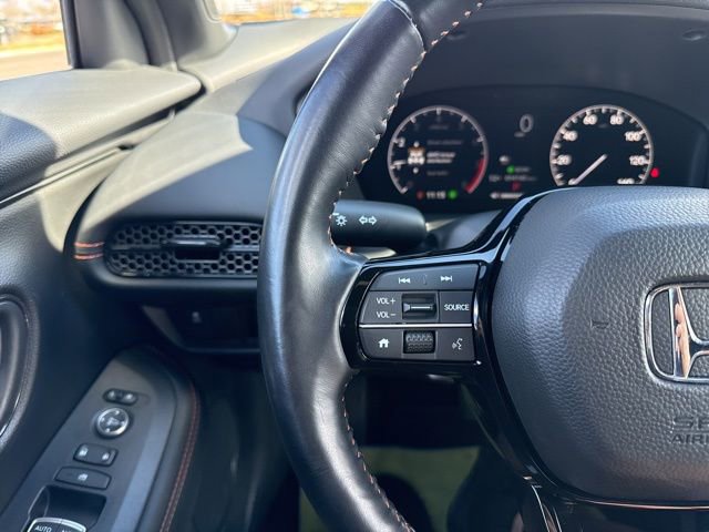 Used 2025 Honda HR-V Sport image 26