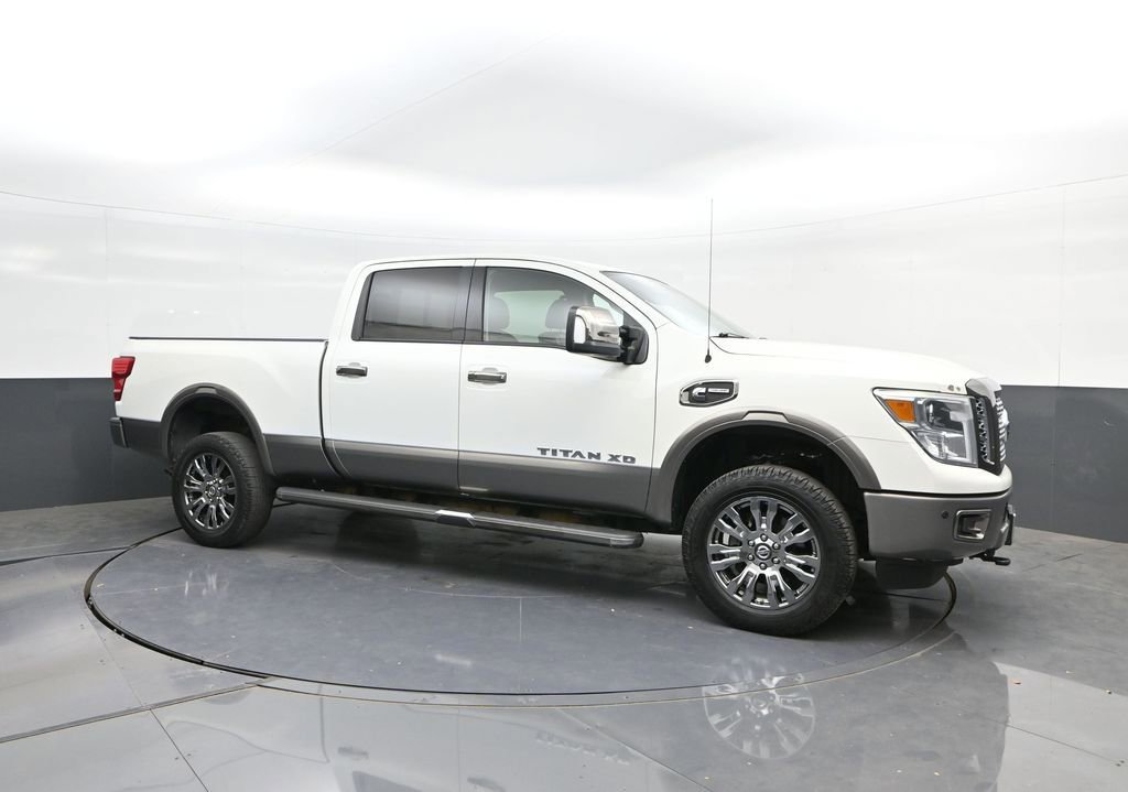 Used 2018 Nissan Titan Platinum Reserve w/ Platinum Utility Package AWD/4WD image 17