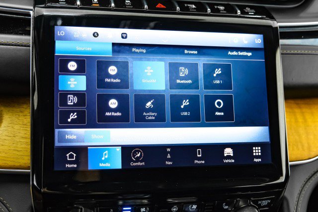 Used 2023 Jeep Grand Cherokee L Summit image 32