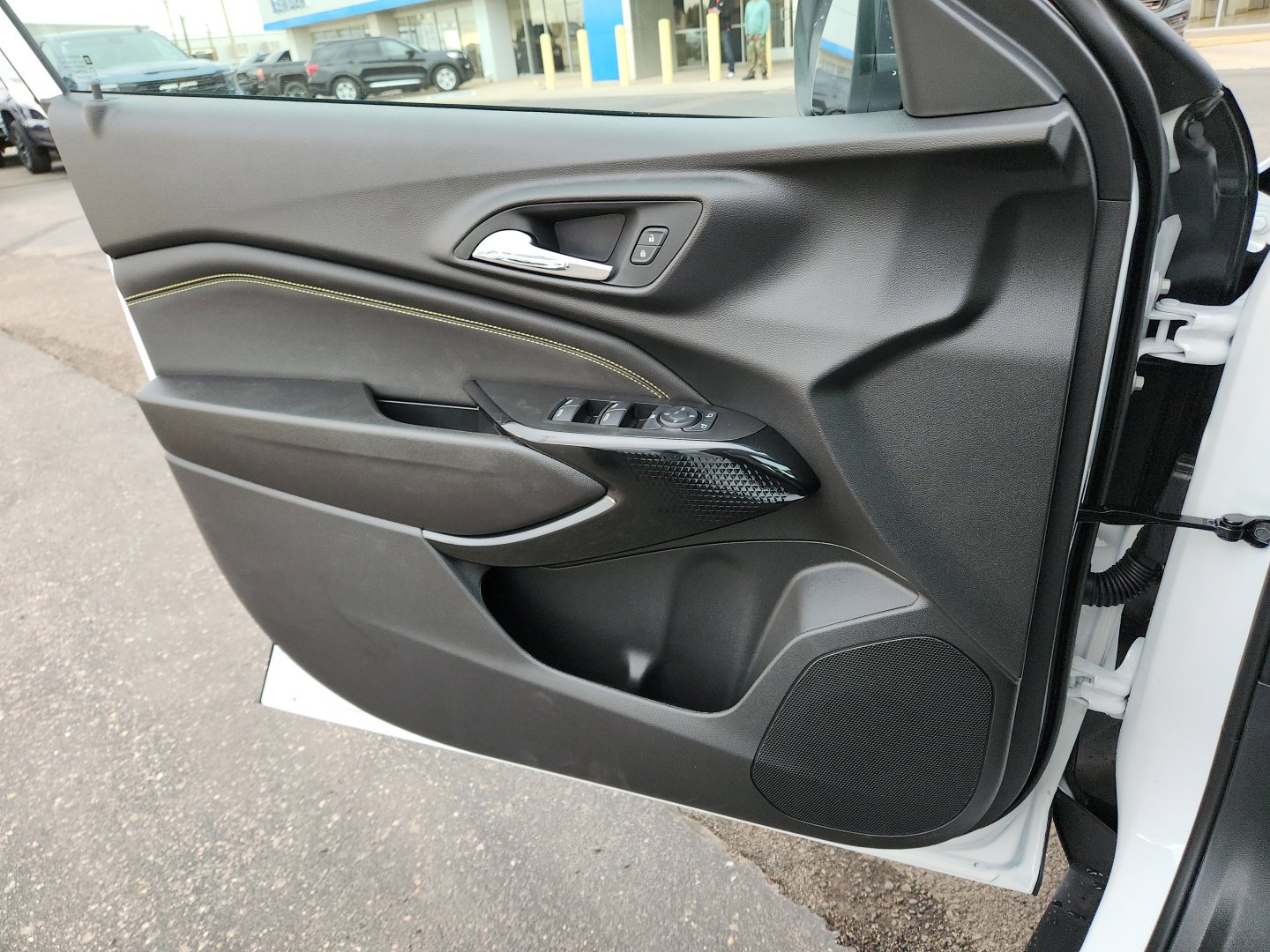 New 2026 Chevrolet Trax ACTIV w/ Driver Confidence Package image 13