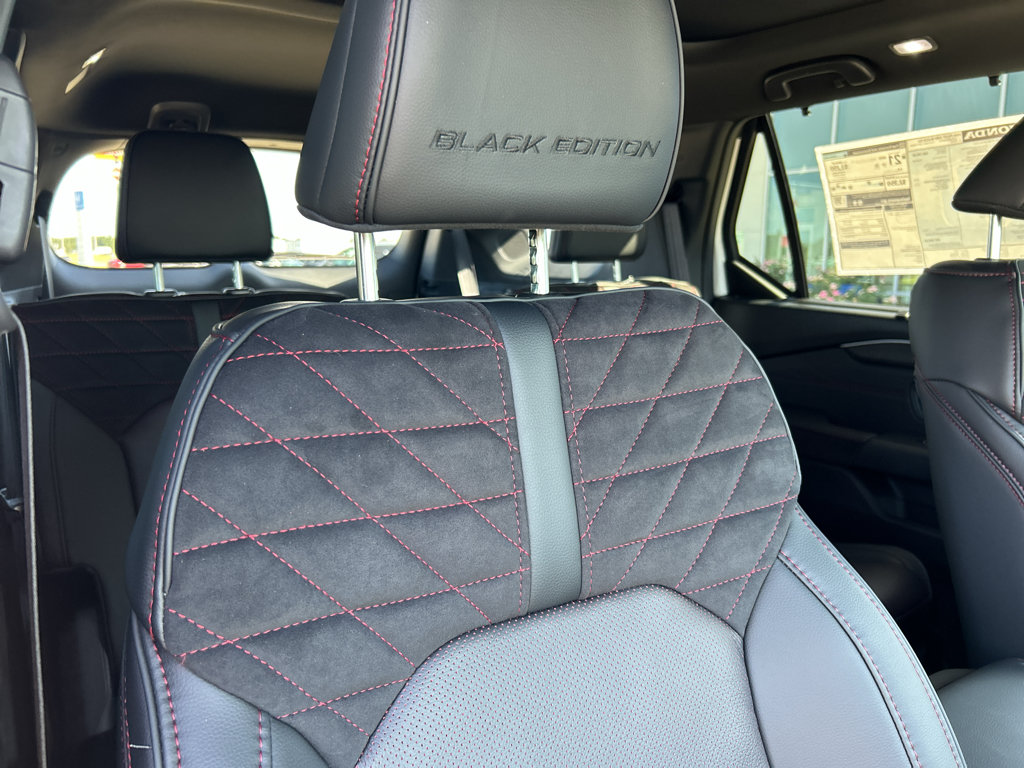 New 2026 Honda Pilot Black Edition image 21