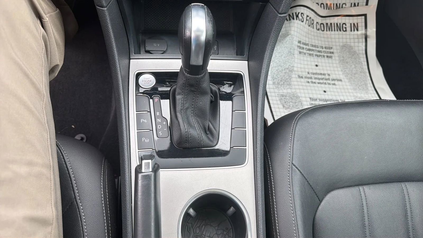 Used 2022 Volkswagen Passat 2.0T FWD image 22