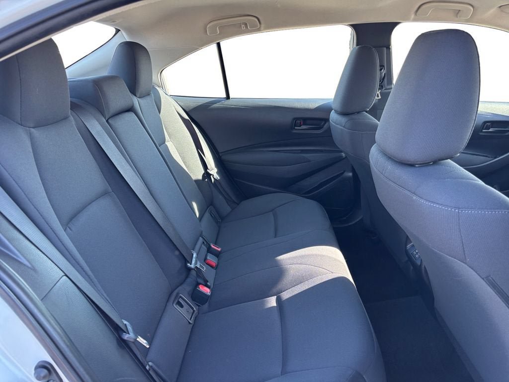 Used 2024 Toyota Corolla LE FWD image 18
