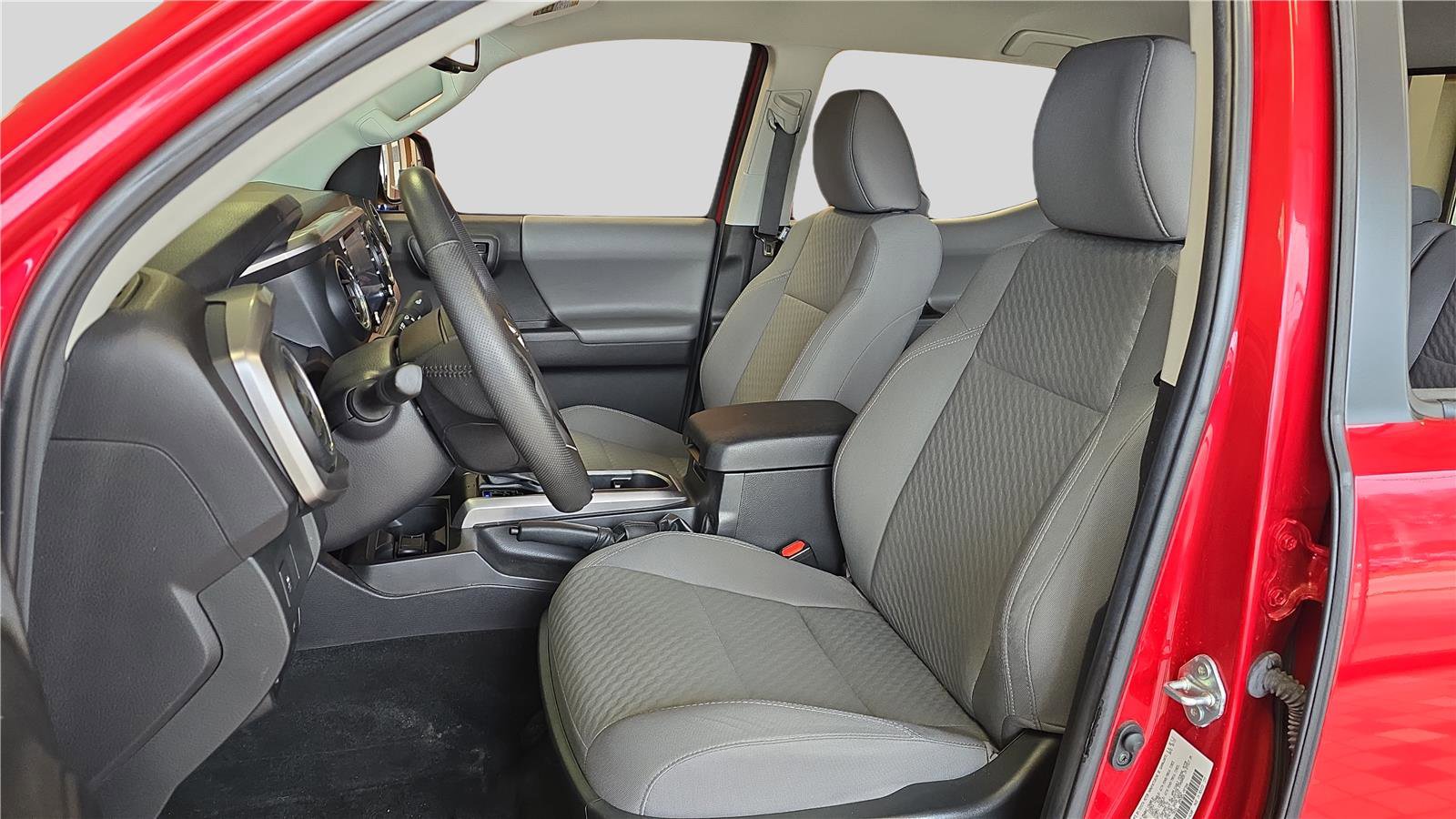 Used 2023 Toyota Tacoma SR5 w/ Technology Package AWD/4WD image 11