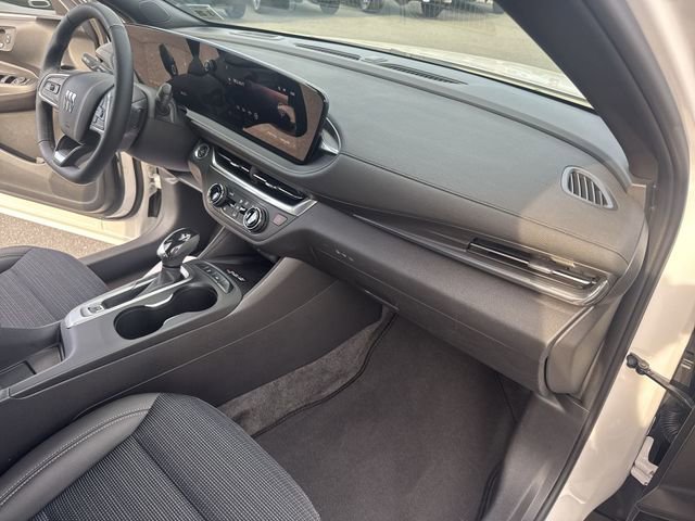 Certified 2024 Buick Envista Preferred w/ Convenience I Package image 26