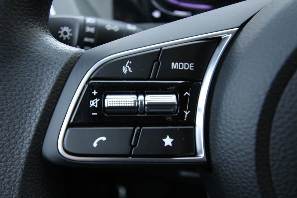 New 2026 Kia Seltos LX image 18