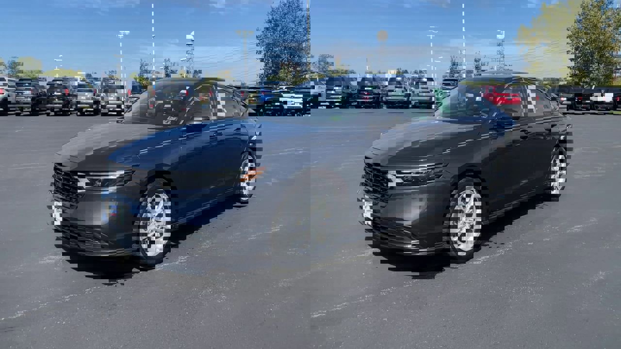 Certified 2023 Honda Accord LX image 5