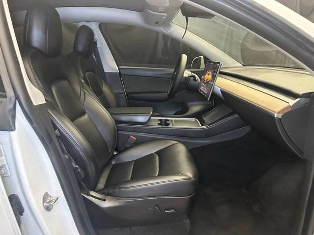 Used 2022 Tesla Model Y Performance AWD/4WD image 13
