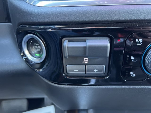 Used 2024 Chevrolet Silverado 1500 High Country w/ Technology Package image 24