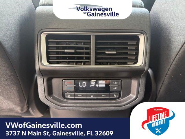 Certified 2025 Volkswagen Atlas SEL AWD/4WD image 13
