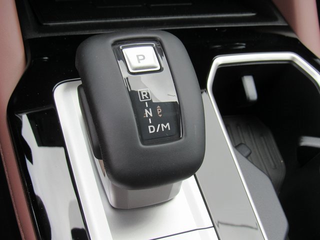 New 2025 Mitsubishi Outlander SEL image 21