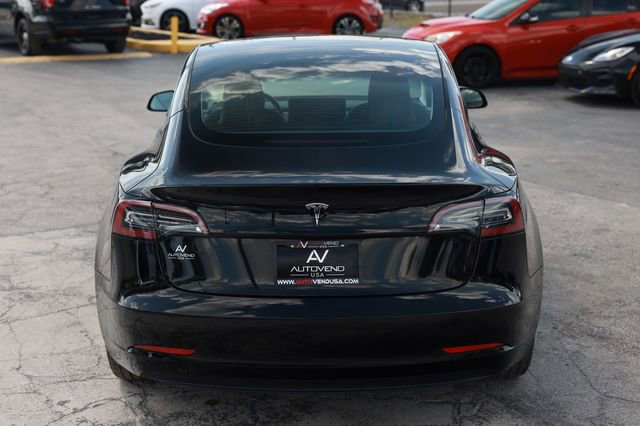 Used 2022 Tesla Model 3 RWD image 12