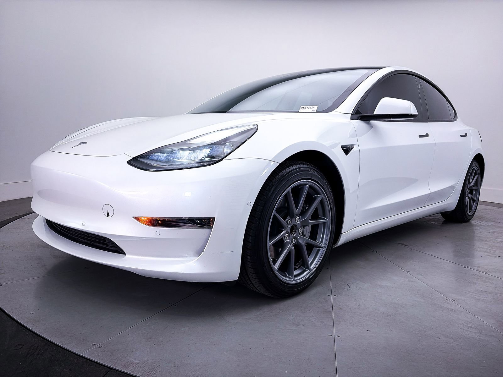 Used 2021 Tesla Model 3 Standard Range Plus RWD image 10