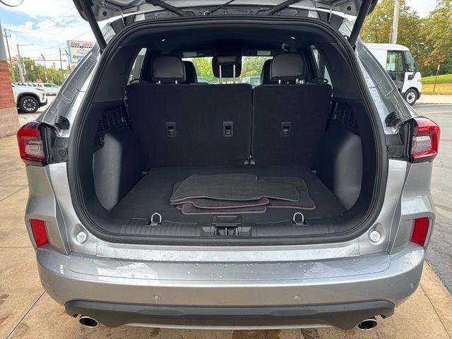 Used 2023 Ford Escape ST-Line w/ Tech Pack #1 image 23