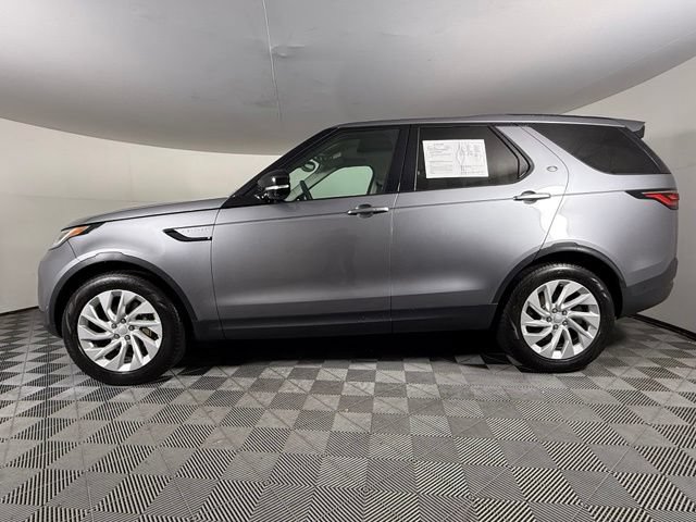 Used 2025 Land Rover Discovery S AWD/4WD image 3