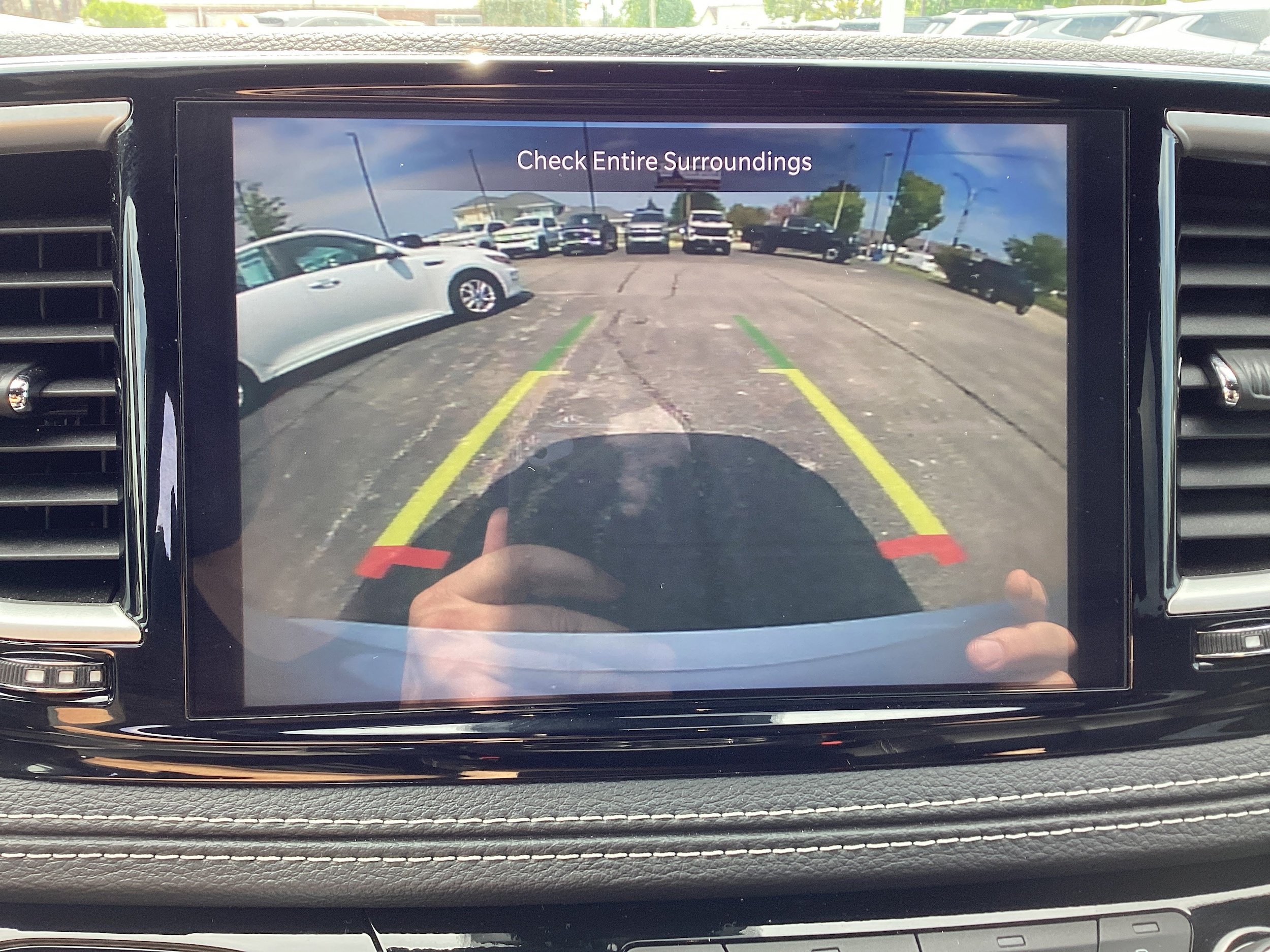 Used 2026 Chrysler Pacifica Select FWD image 23