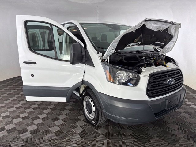Used 2018 Ford Transit 150 XL RWD image 14