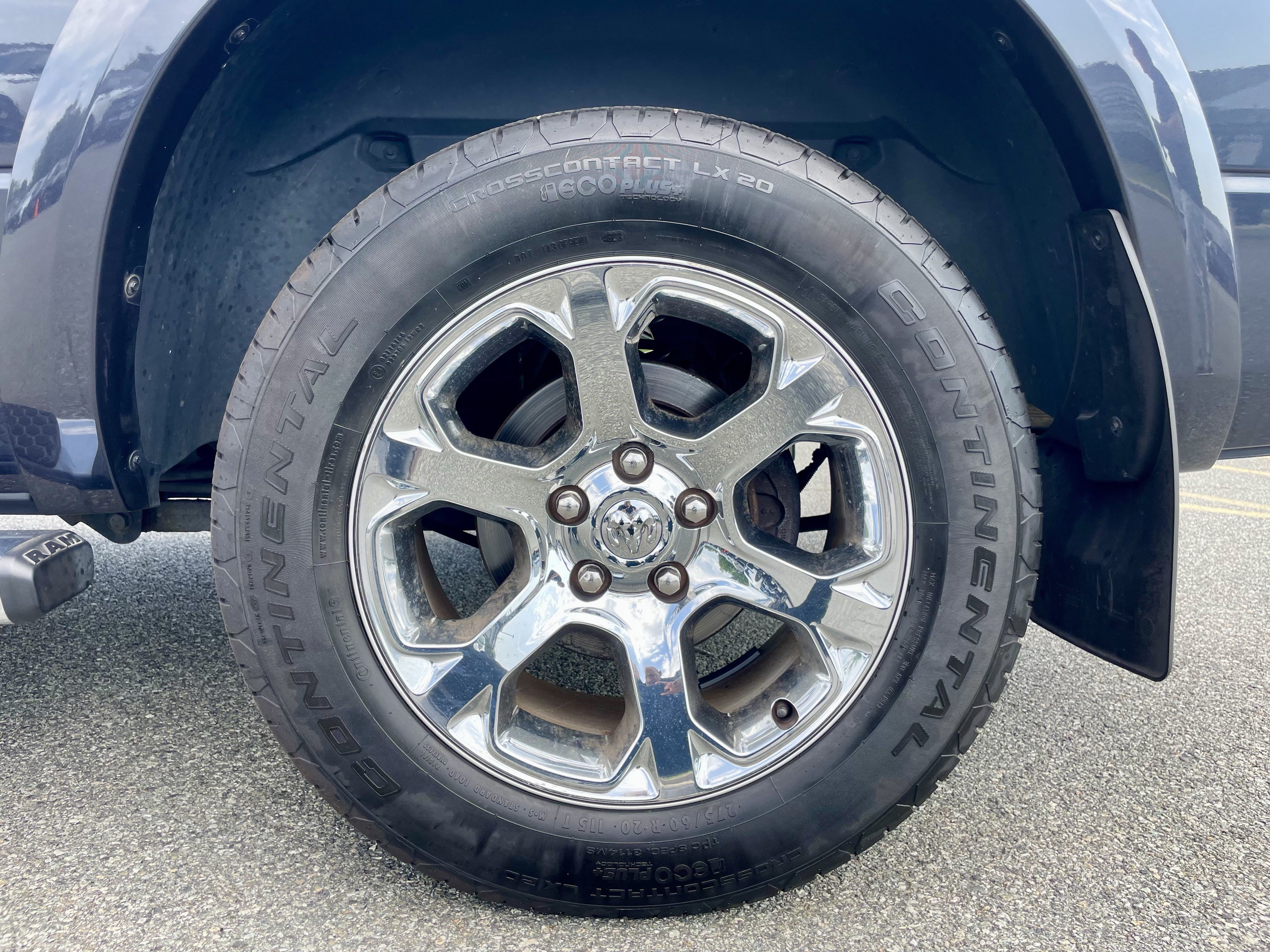 Used 2017 RAM 1500 Laramie w/ Convenience Group AWD/4WD image 10