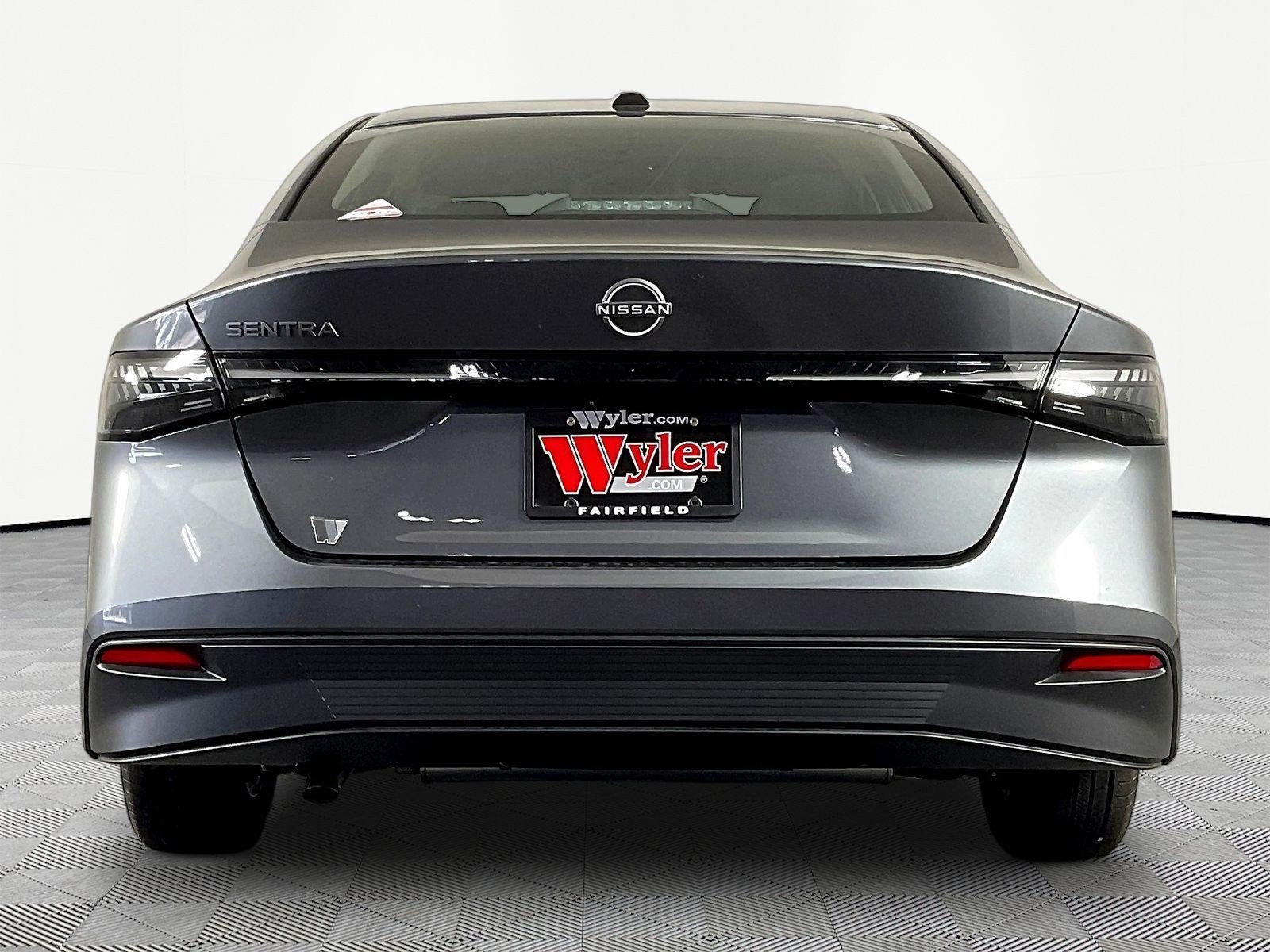 New 2026 Nissan Sentra SV w/ Floor Mat Package FWD image 5