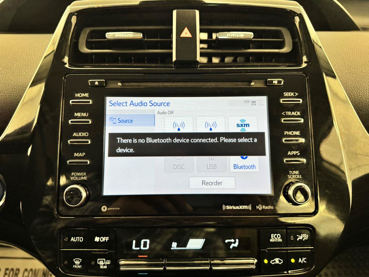 Used 2022 Toyota Prius Prime LE FWD image 29