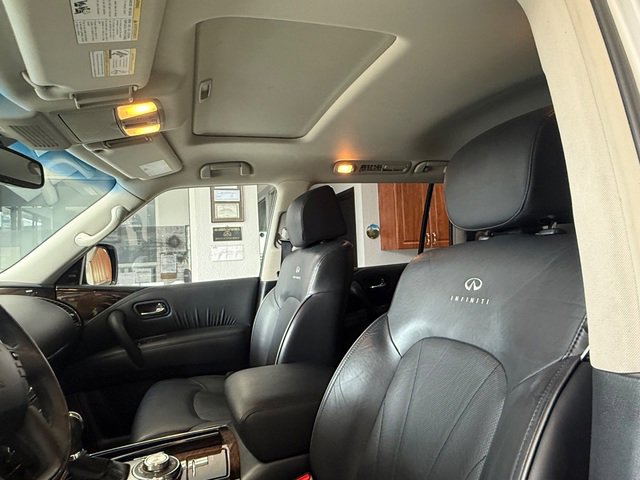 Used 2013 INFINITI QX56 4WD w/ Deluxe Touring Pkg image 7